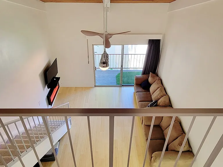 5460 White Oak Ave — Photo 19