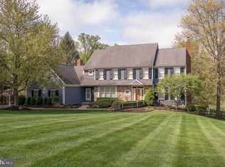 30 Spring Hill Ln, Phoenixville, PA 19460