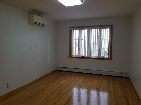 3rd image of 150-14 15th Dr Floor 1