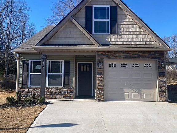 2nd image of 506 Timberwood Dr