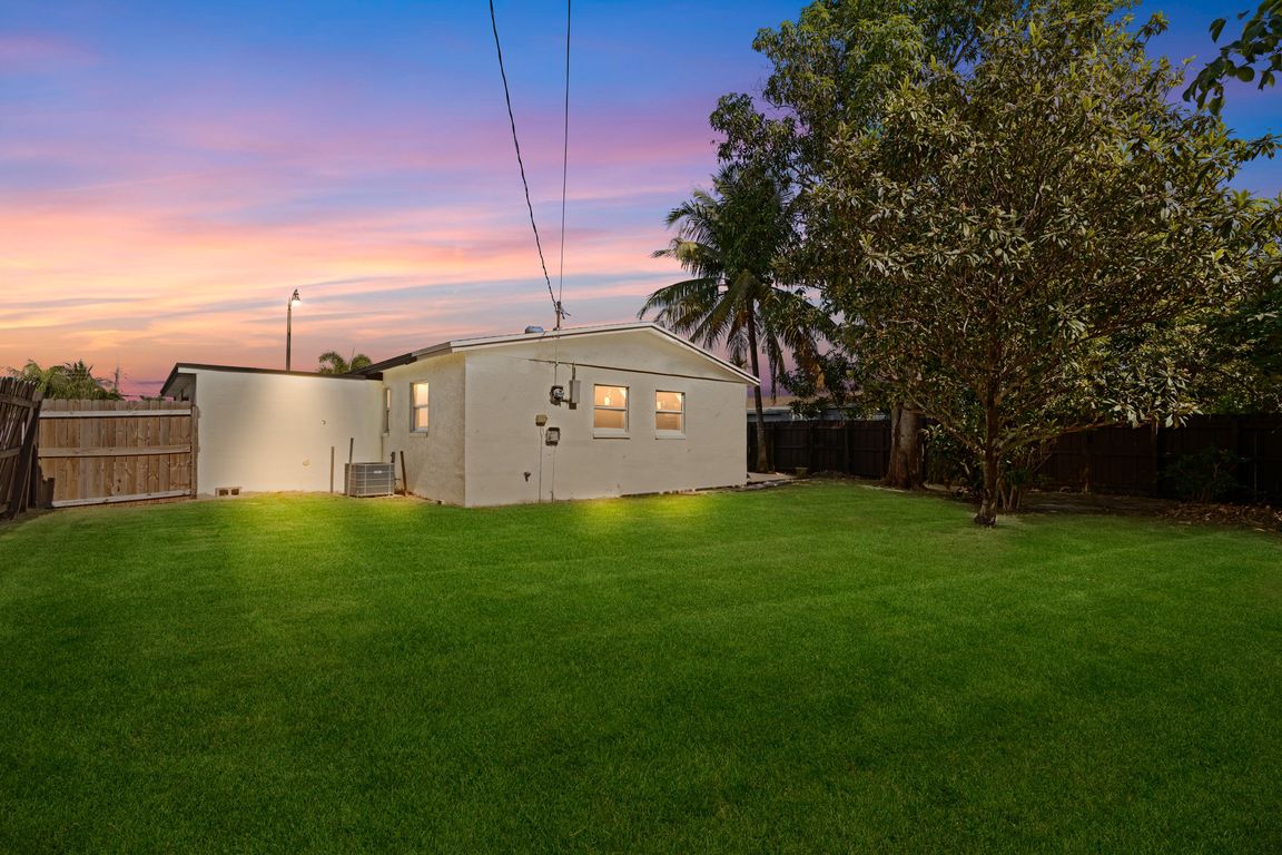 next background image