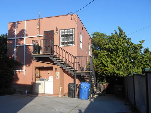 220 12th St, Santa Monica, CA 90402