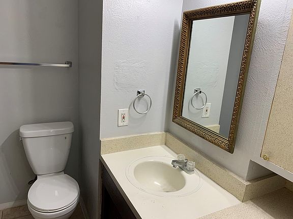 5th image of 4021 Altamesa Blvd #4021