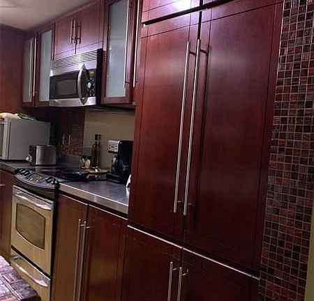 3rd image of 8244 NW 9th St