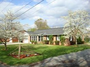 105 Walnut St, New Florence, PA 15944