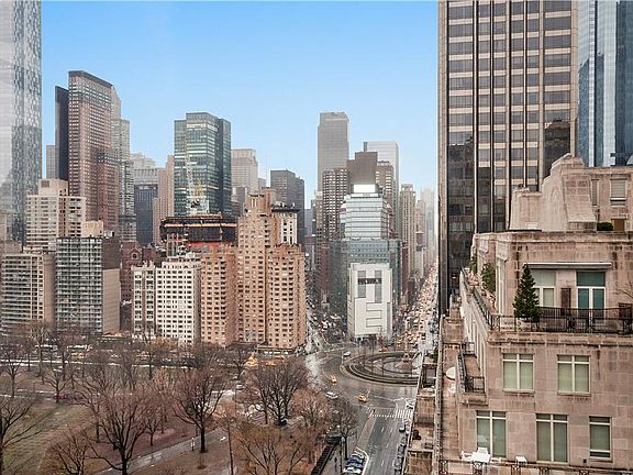 4th image of 25 Central Park W APT 23J
