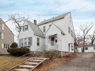 25 Tiffany St, Springfield, MA 01108