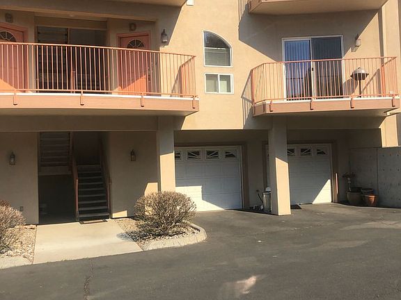 3rd image of 2812 Marina Dr #D