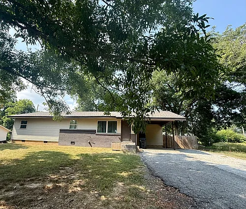 3708 Fielder Dr Photo 1