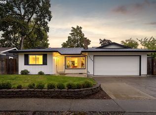 3609 E Madrona Dr, Newberg, OR 97132