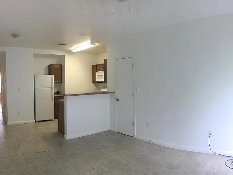 5327 Brownell St — Photo 7
