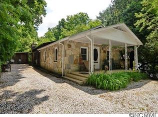 611 E Patterson St, Hendersonville, NC 28739