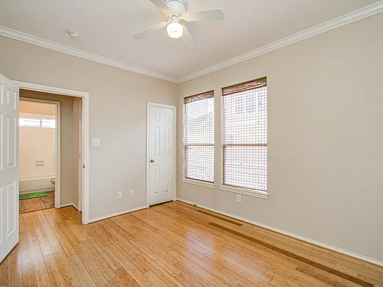 2920 Clay St — Photo 28