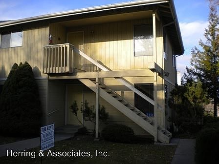 1st image of 320 N Emerson Ave APT 3
