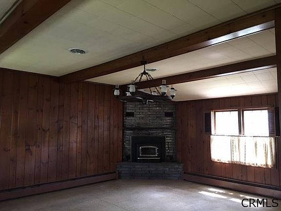 3rd image of 10 Norman Ave
