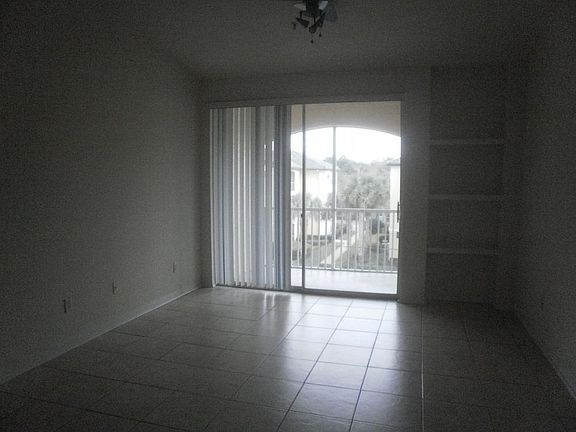 5th image of 2549 Maitland Crossing Way Unit 101