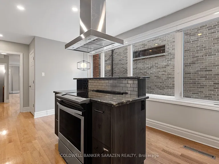 447 Green Ave #1 — Photo 7