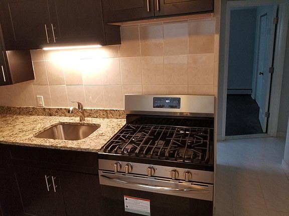 4th image of 2649 N 72nd Ct #G