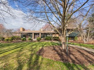 1111 Country Ln, Champaign, IL 61821