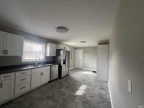 4th image of 125 Millcreek Dr