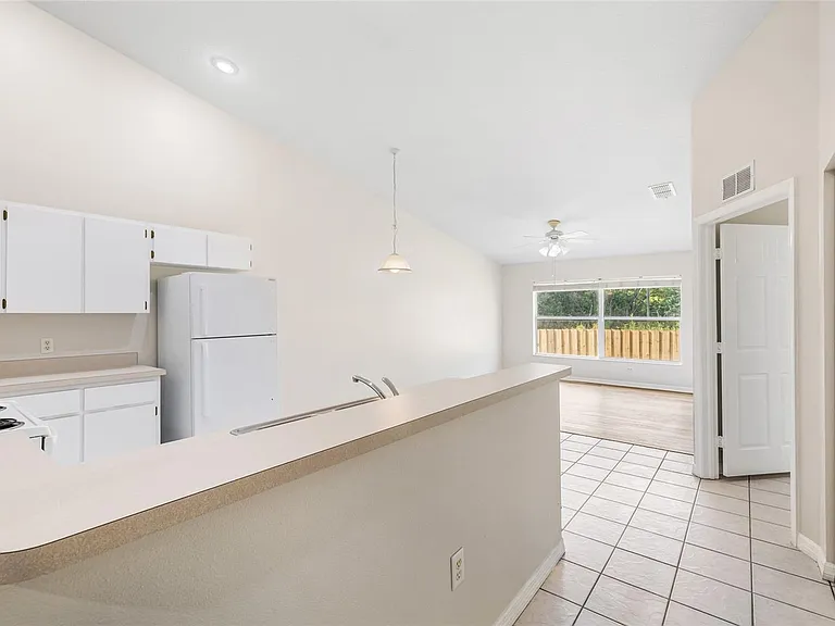 37228 Grassy Hill Ln #1 — Photo 4