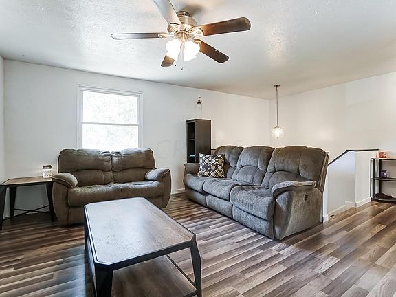 3rd image of 724 Bradwell Dr
