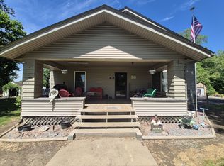 1201 Fairview Rd, Rosiclare, IL 62982