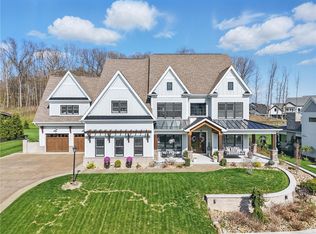 133 Morningside Dr, Cranberry Township, PA 16066