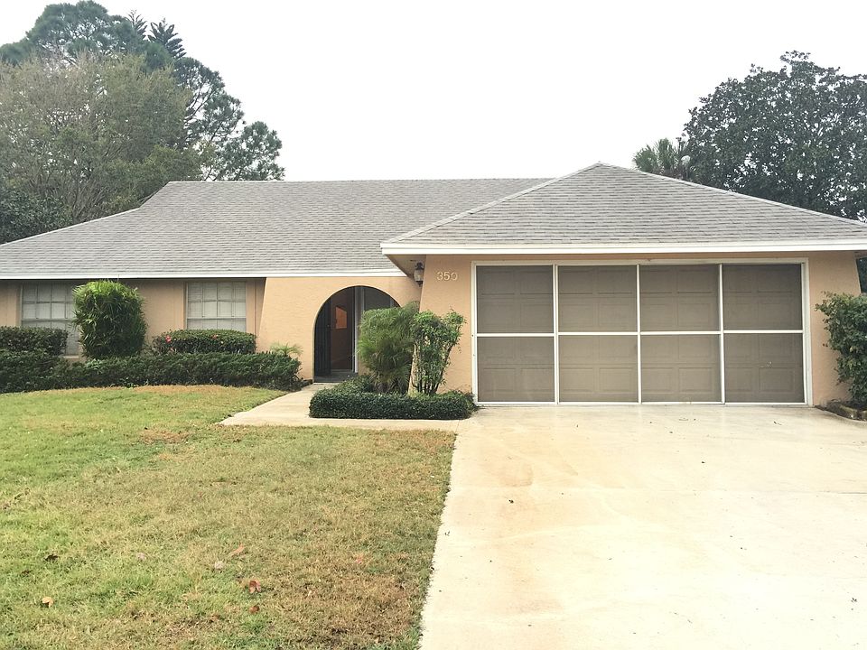 1st image of 350 Sawgrass Pl