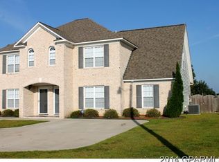 1920 Cambria Dr #B, Greenville, NC 27834