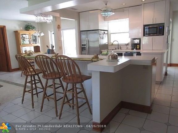 KITCHEN - OPEN, LIGTH AND BRIGHT