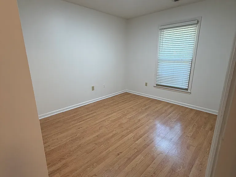 3828 McGarry Dr — Photo 14