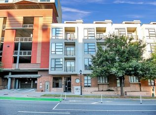 525 W 6th St #203, Charlotte, NC 28202