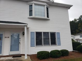 352 Haven Dr APT Y6, Greenville, NC 27834