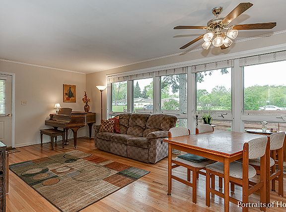 2nd image of 550 E 13th Pl