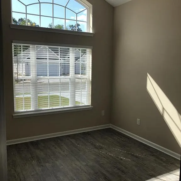 359 Leste Rd — Photo 25