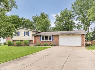 9872 Strausser St NW, Canal Fulton, OH 44614