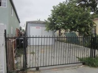 10521 Juniper St, Los Angeles, CA 90002