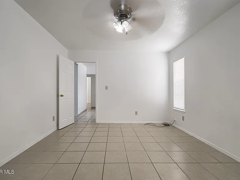 3536 E Glen Dr #B — Photo 13