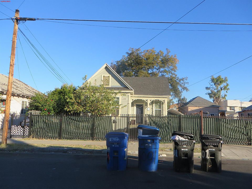 1st image of 1003 E 43rd Pl