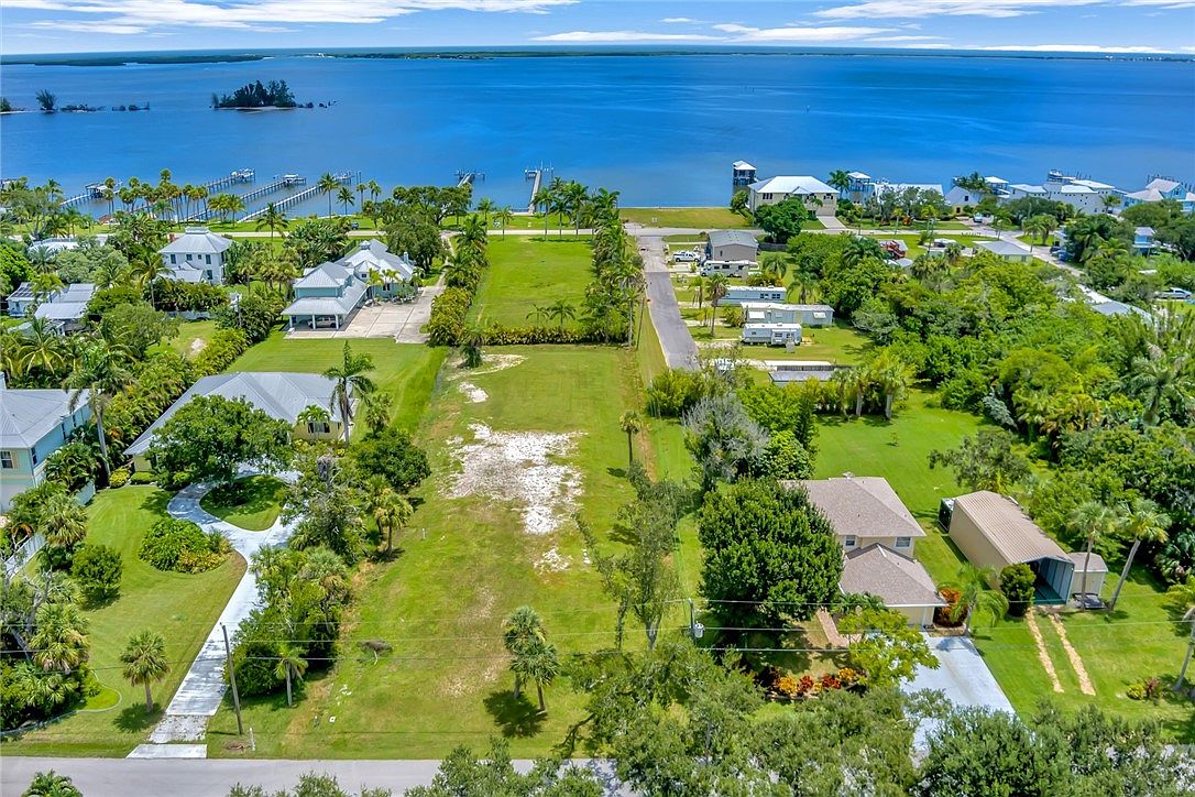 13395 N Indian River Dr, Sebastian, FL 32958 MLS 269529 Zillow