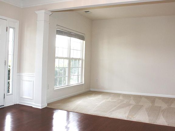 3rd image of 1709 Bastante Ct