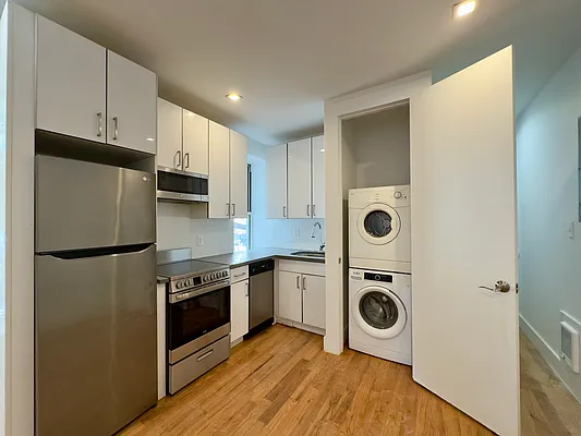 Rented by Brookhaus Capital Inc | media 2