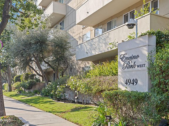 3rd image of 4949 Genesta Ave Unit 412