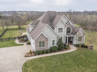 340 Cave Run Cir, Versailles, KY 40383