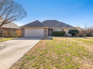 402 SW Milestone Rd, Bentonville, AR 72712