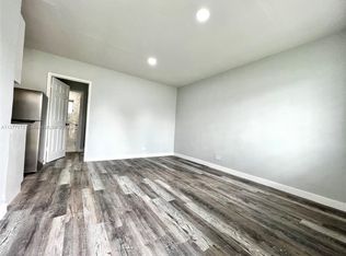 2901 NW 18th St APT 24, Fort Lauderdale, FL 33311