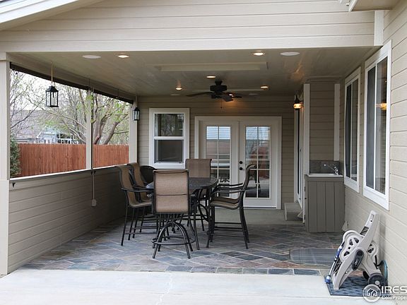 2nd image of 113 52nd Ave