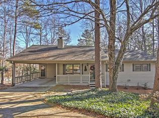 852 Chestatee Point, Dawsonville, GA 30534