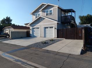 734 E F St #B, Ontario, CA 91764